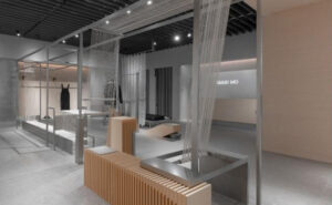 Versatile Modular Shelving Systems for International Store Optimization - Morshopfitting