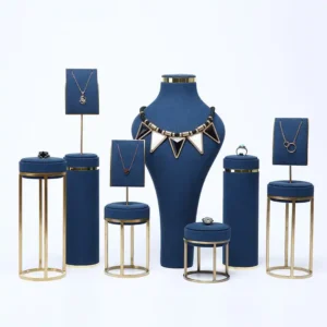 jewelry store display