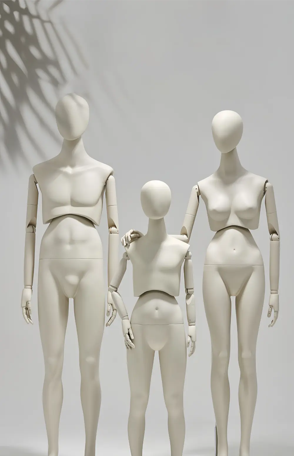 Adjustable Full-Body Mannequin Set with 360° Rotating Waist & Head – Male, Female, Child & Half-Body Styles visual merchandising female and male clothes mannequin Richenmannequin (1).1 Adjustable Full-Body Mannequin Set with 360° Rotating Waist & Head – Male, Female, Child & Half-Body Styles visual merchandising female and male clothes mannequin Richenmannequin (1)
