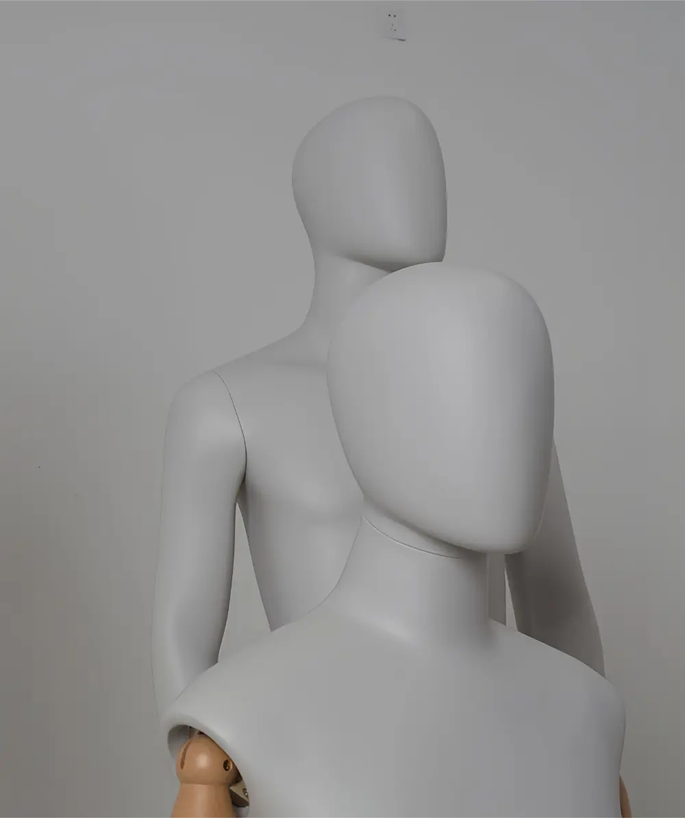 Gray standing seated half-length adjustable male mannequin visual merchandising female and male clothes mannequin for sale in storefront window display Wholesale Bulk Factory Richenma ( (4) Gray standing seated half-length adjustable male mannequin visual merchandising female and male clothes mannequin for sale in storefront window display Wholesale Bulk Factory Richenma ( (7)