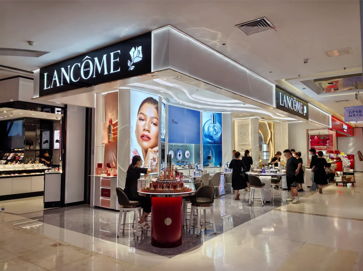 LANCOME Cosmetic Store Fixtures Customization factory-Morshopfitting (14).webp LANCOME Cosmetic Store Fixtures Customization factory-Morshopfitting (14).webp