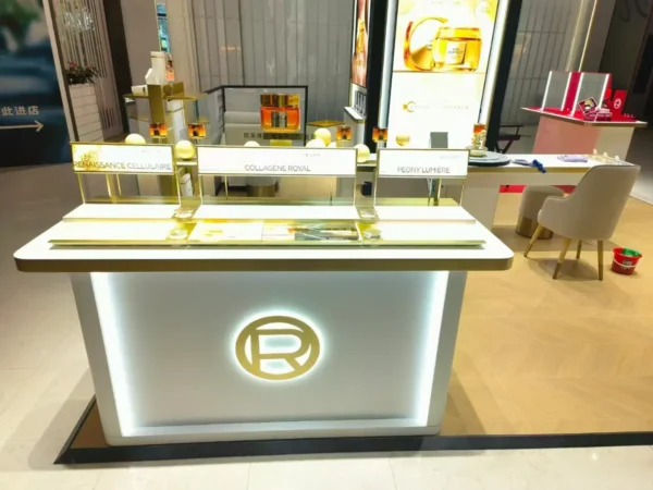 L'Oreal Cosmetic Store Fixtures Customization -Morshopfitting (1)