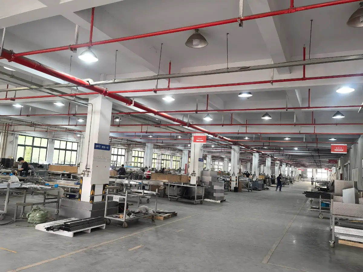 Quality Inspection in Store Fixtures Supplier
